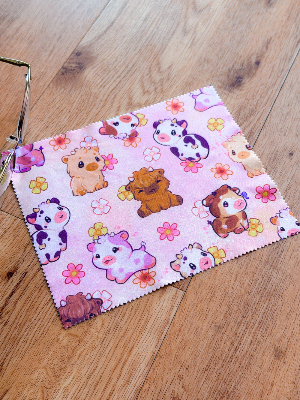 Frolicking Cows | Microfiber Cloth 15cm x 18cm | Glasses Cloth | Lens Cloth | Screen Wipe