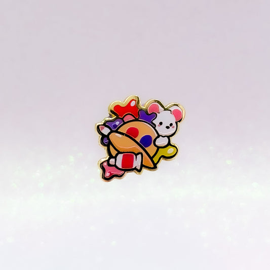 Art Mouse | Mini Hard Enamel Pin | Art Supplies Inspired Pin | Kawaii Aesthetic Birthday Gift | Christmas Present