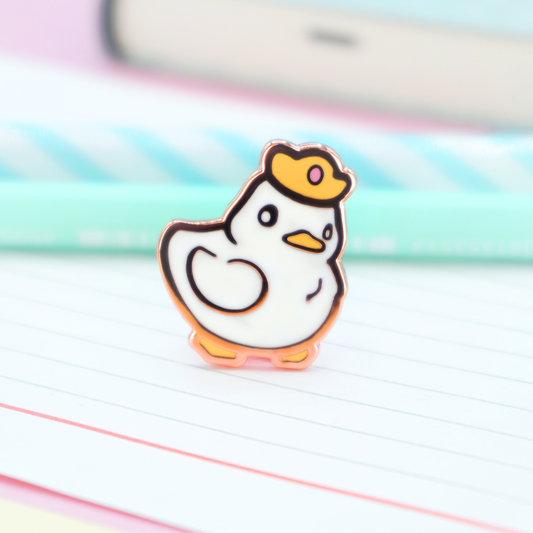 King and Queen Duck Enamel Pin | Cute Adventurer Hard Enamel Pin | Crown Duckling Art | Kawaii Aesthetic Birthday Gift | Christmas Present